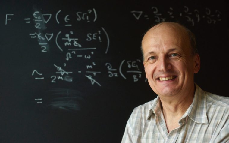 Martin Laming, Astrophysicist is an ESU Lindemann Fellow